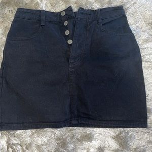 BLACK JEAN SKIRT